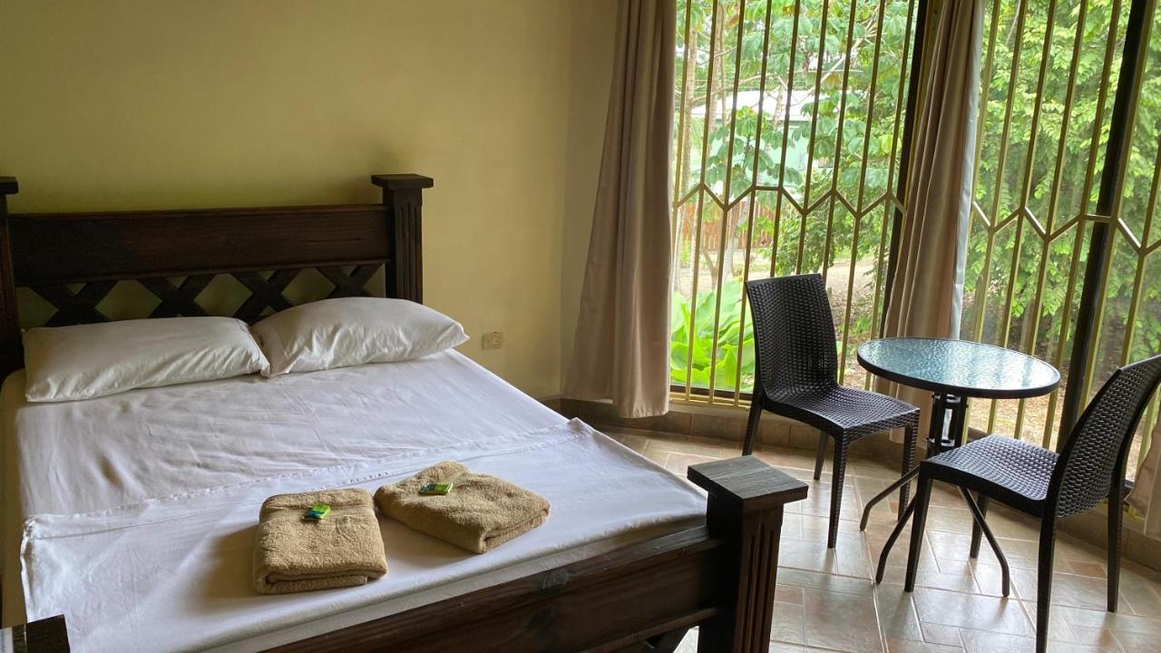 Bahia Ballena Rooms Uvita Buitenkant foto